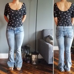 Low rise jeans